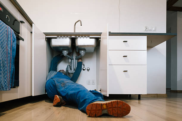 Professional Leak Detection technician working in Fountain City, IN